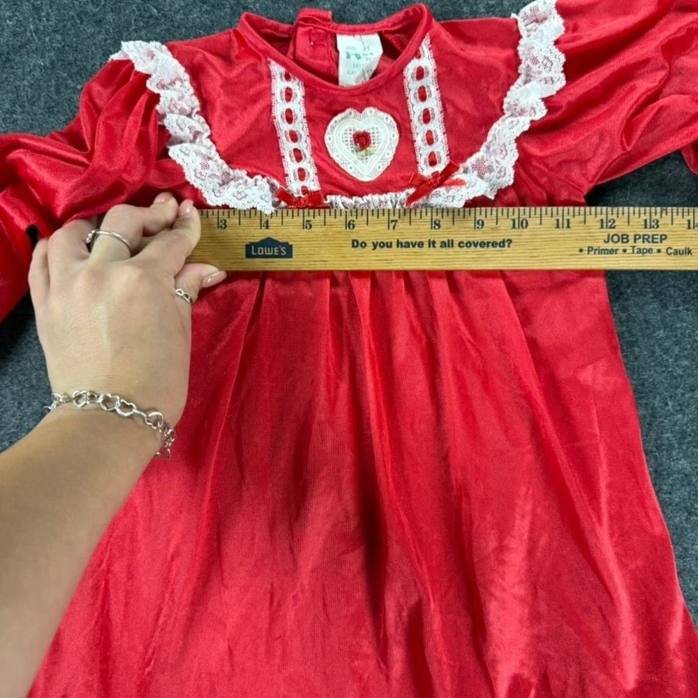 Vintage Red Nylon Girls‎ Nightgown Lace Heart Applique 2T Made USA